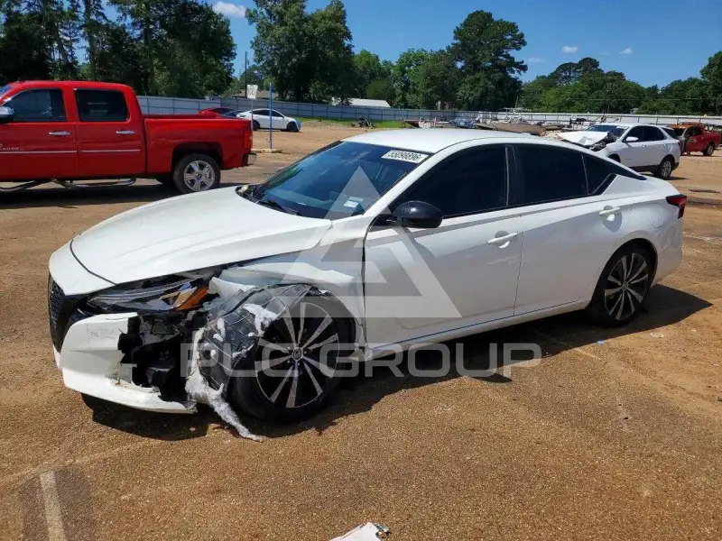 2020 Nissan ALTIMA фото