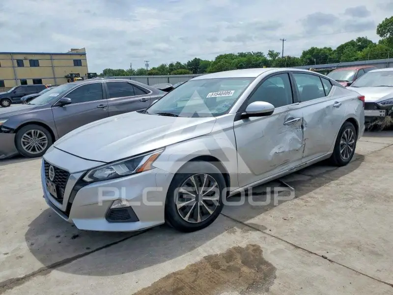 2020 Nissan ALTIMA фото