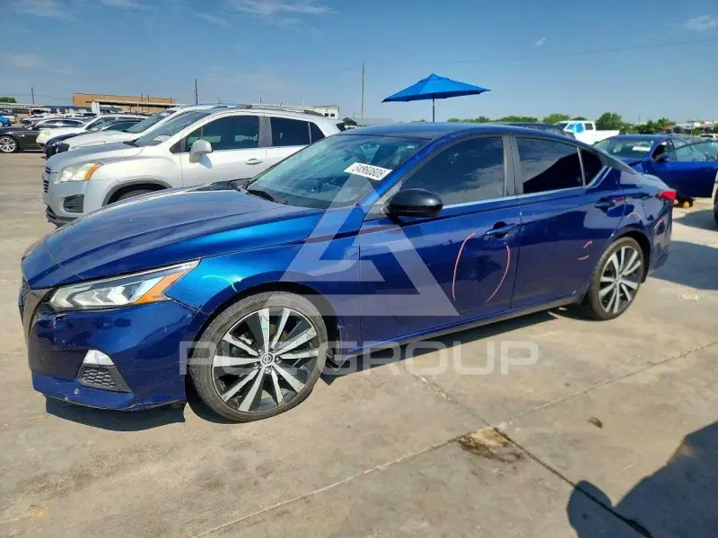 2020 Nissan ALTIMA photo