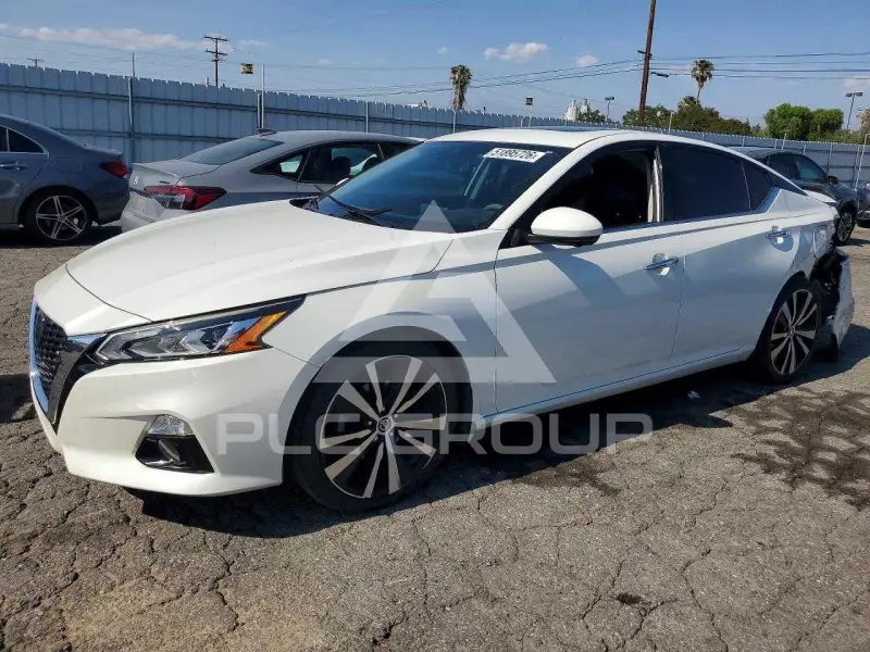 2020 Nissan ALTIMA photo