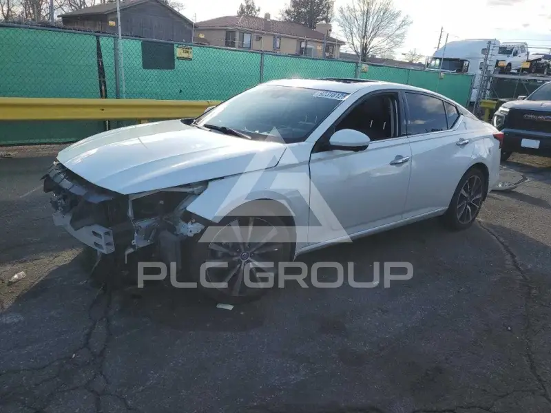 2020 Nissan ALTIMA фото
