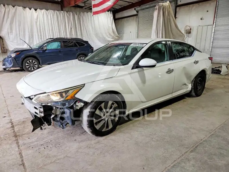 2020 Nissan ALTIMA фото