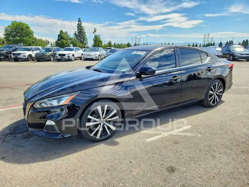 2020 Nissan ALTIMA photo