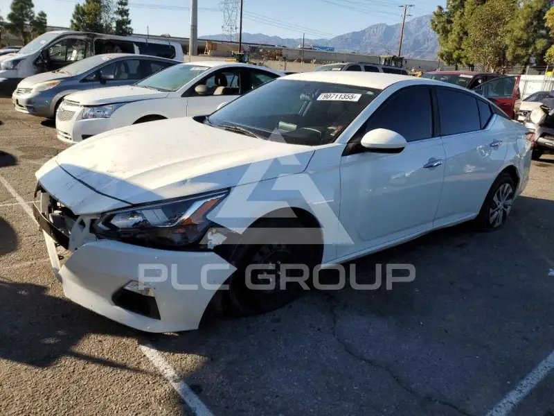 2020 Nissan ALTIMA фото