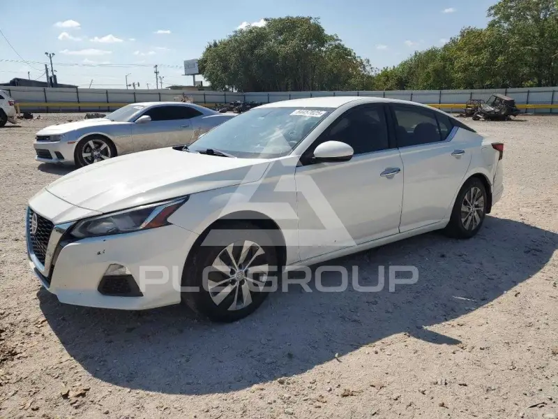2020 Nissan ALTIMA фото