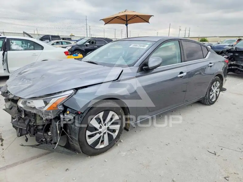 2020 Nissan ALTIMA фото