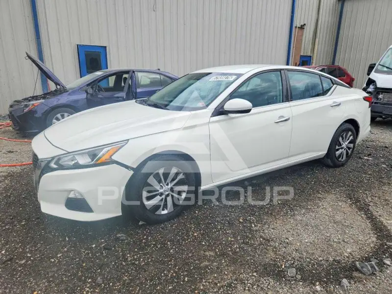 2020 Nissan ALTIMA фото