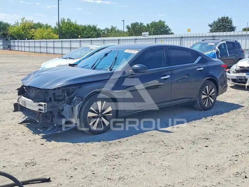 2020 Nissan ALTIMA фото