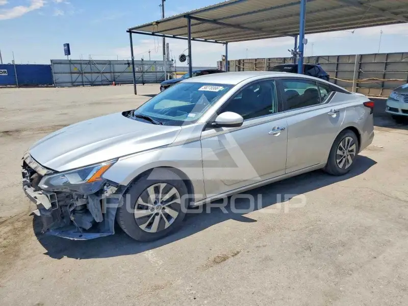 2020 Nissan ALTIMA фото