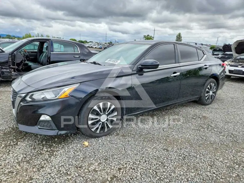 2020 Nissan ALTIMA photo