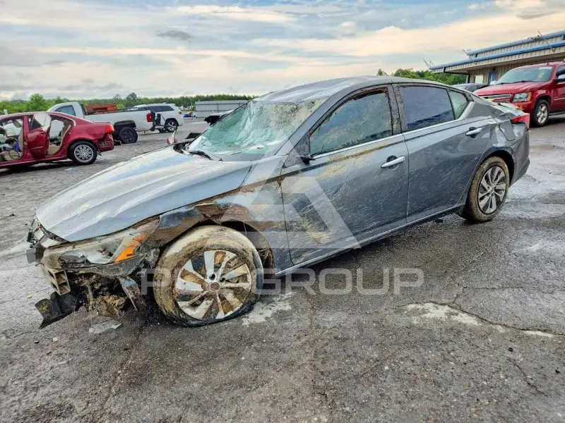 2020 Nissan ALTIMA фото