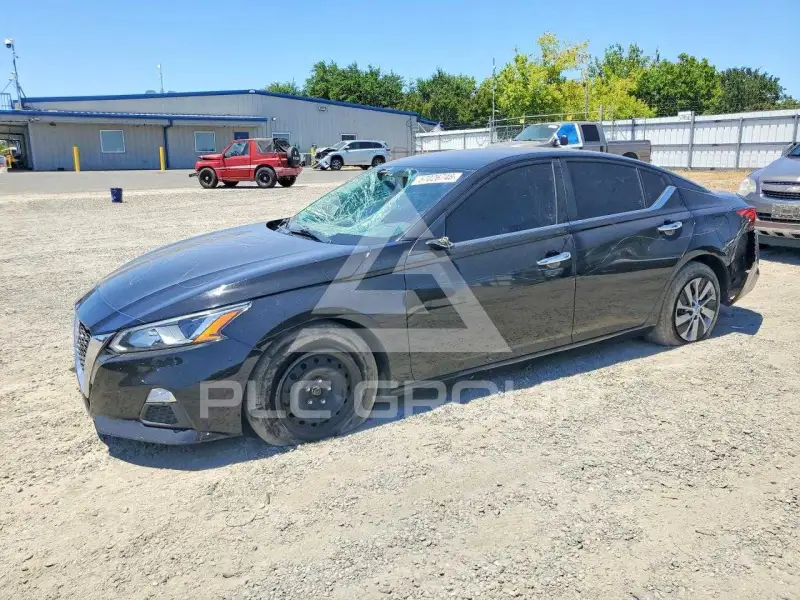 2020 Nissan ALTIMA фото