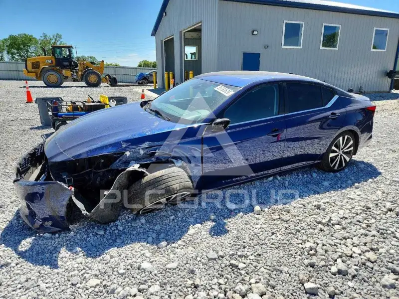 2020 Nissan ALTIMA фото