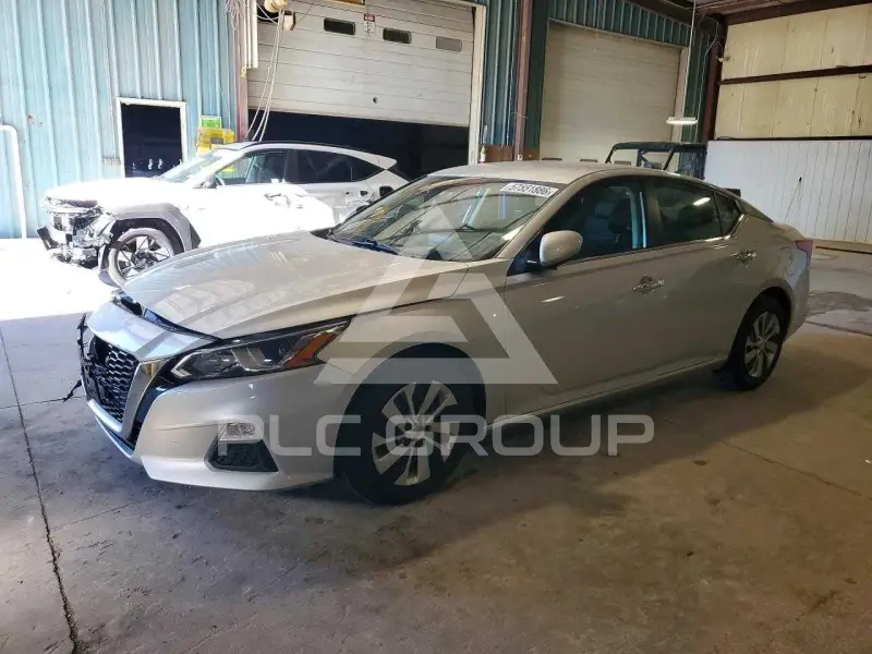2020 Nissan ALTIMA фото