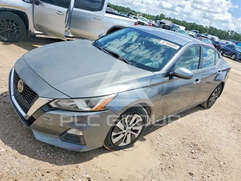 2020 Nissan ALTIMA photo