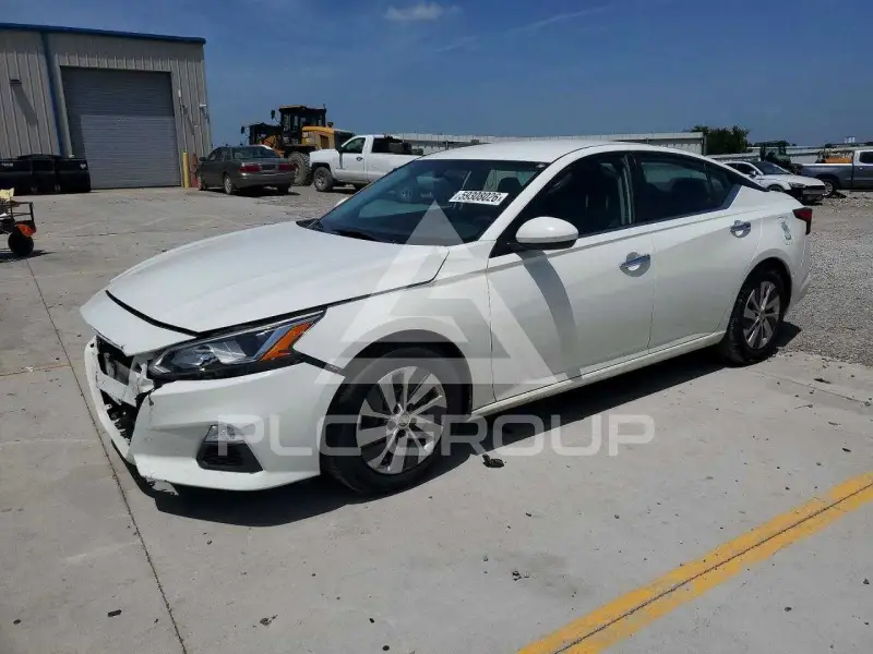 2020 Nissan ALTIMA фото