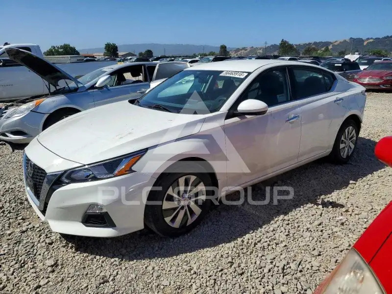 2020 Nissan ALTIMA фото