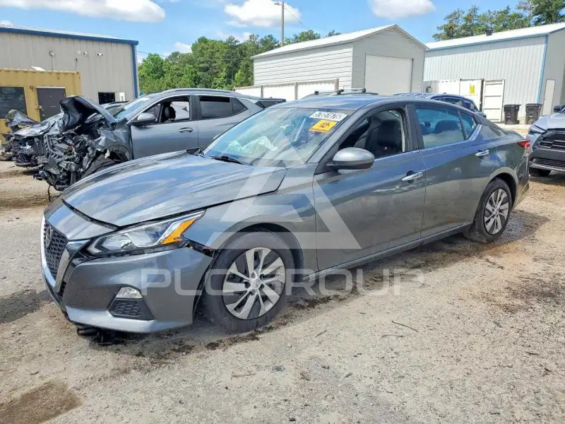 2020 Nissan ALTIMA фото