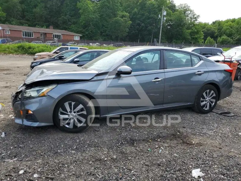 2020 Nissan ALTIMA photo