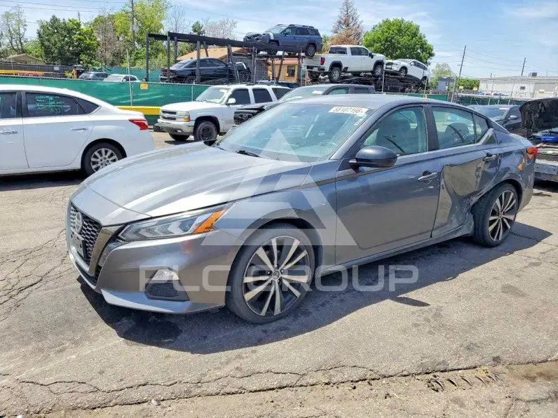2020 Nissan ALTIMA photo