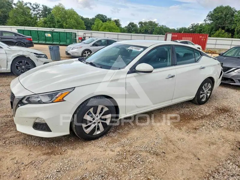 2020 Nissan ALTIMA фото