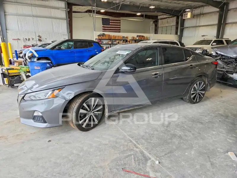 2020 Nissan ALTIMA фото