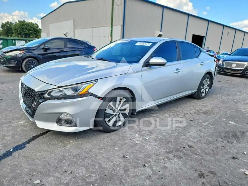 2020 Nissan ALTIMA фото