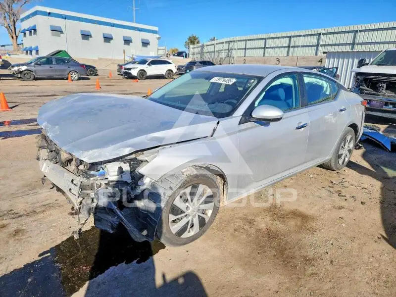 2020 Nissan ALTIMA photo