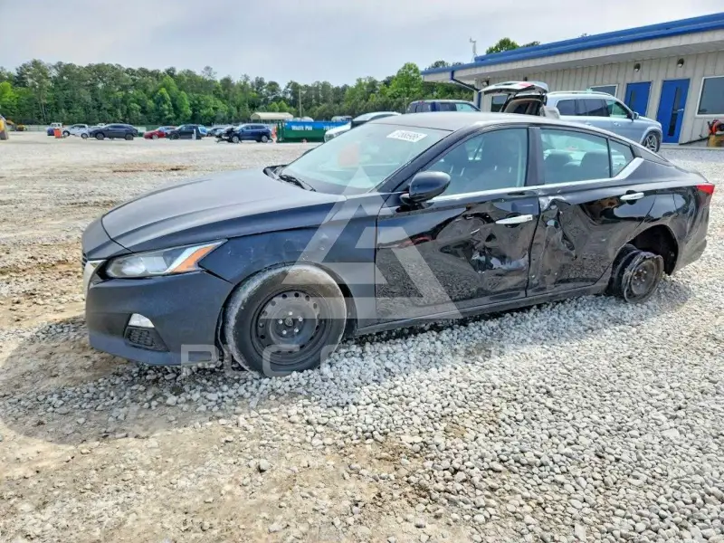 2020 Nissan ALTIMA фото