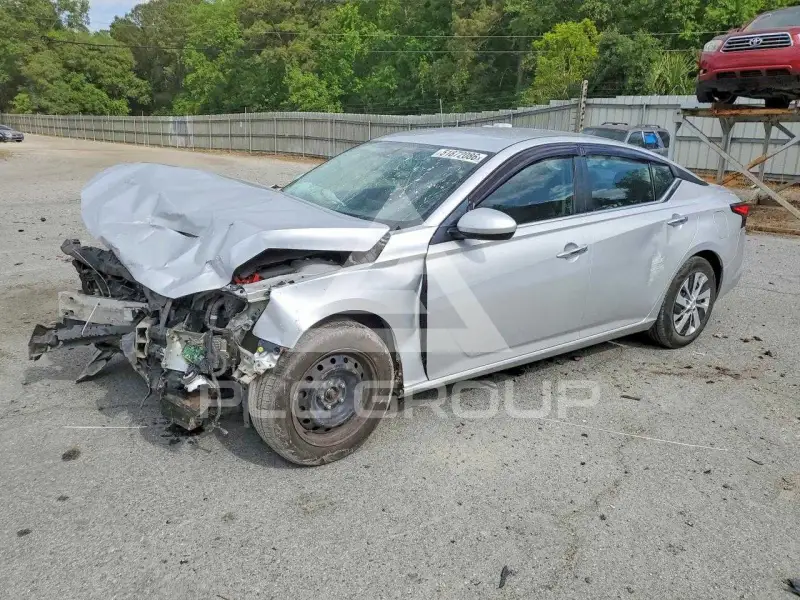 2020 Nissan ALTIMA фото
