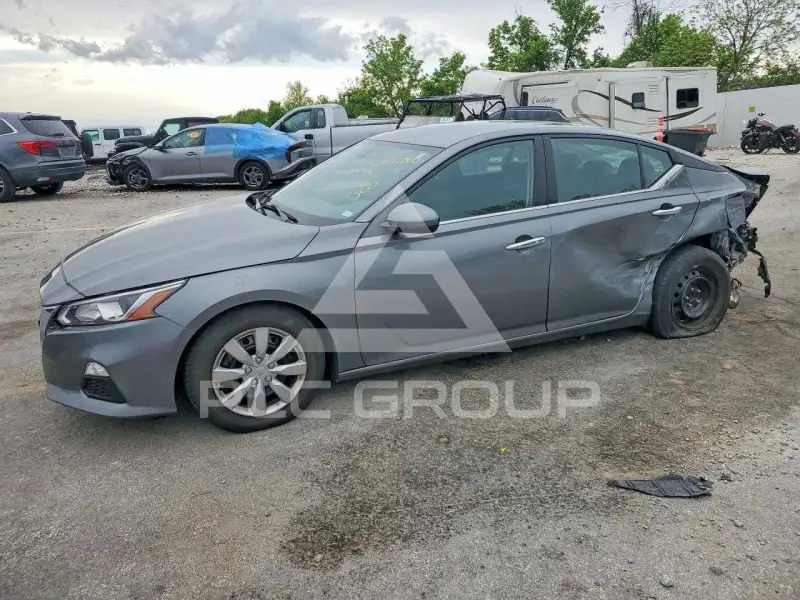 2020 Nissan ALTIMA фото