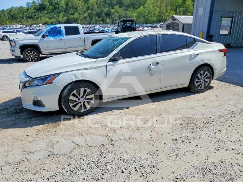 2020 Nissan ALTIMA фото