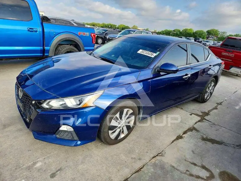 2020 Nissan ALTIMA photo