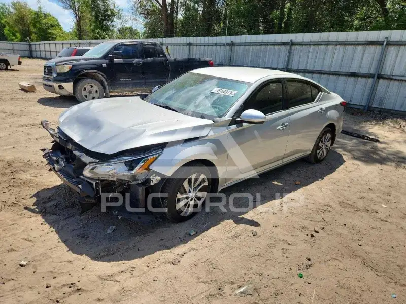 2020 Nissan ALTIMA фото
