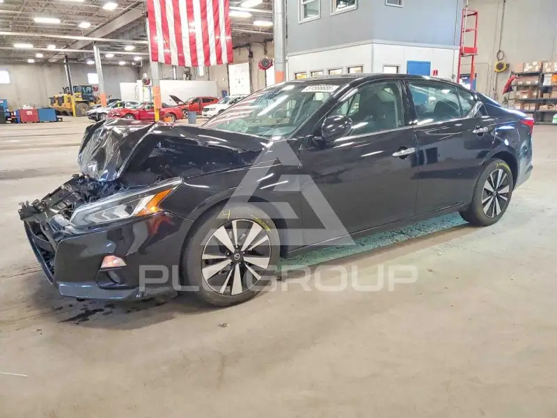 2020 Nissan ALTIMA фото