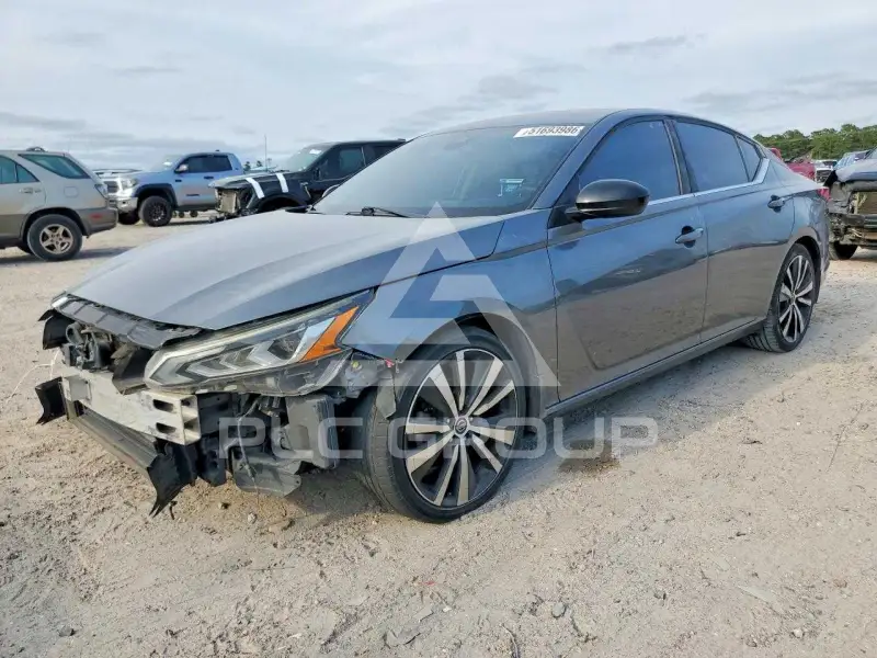 2020 Nissan ALTIMA photo