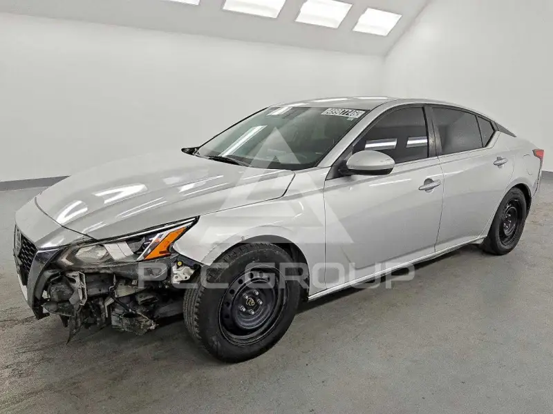 2020 Nissan ALTIMA photo