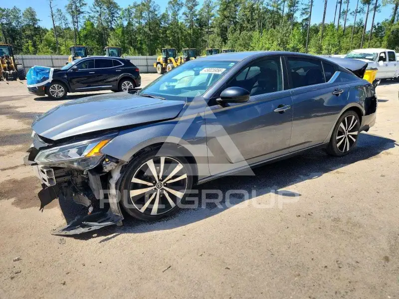 2020 Nissan ALTIMA фото