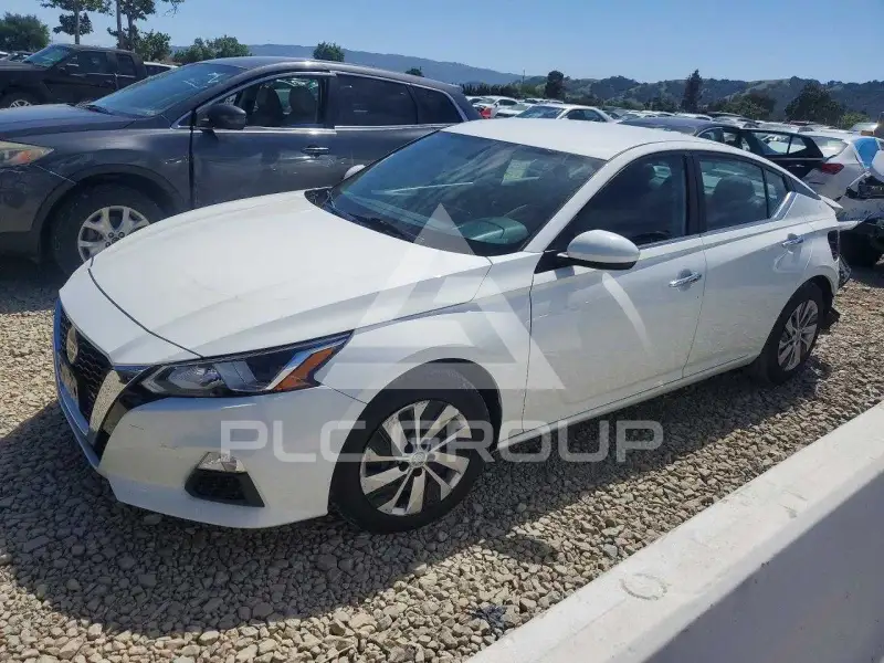 2020 Nissan ALTIMA фото