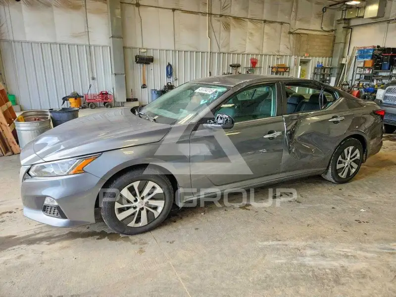 2020 Nissan ALTIMA фото