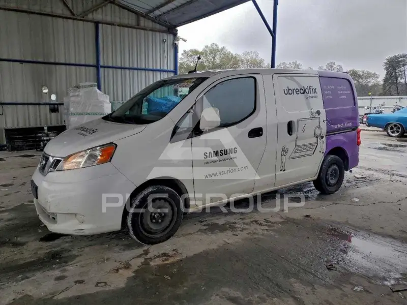 2020 Nissan NV 200 фото