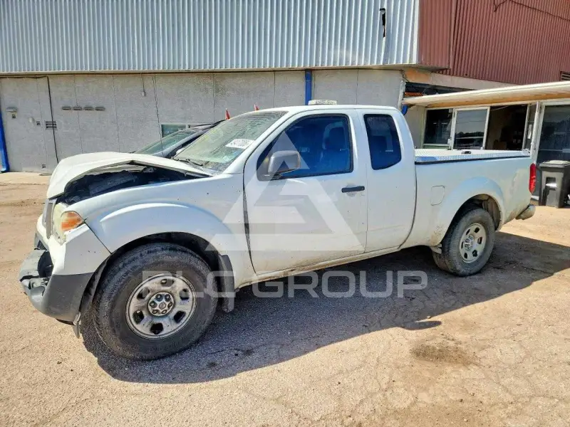 2020 Nissan FRONTIER photo