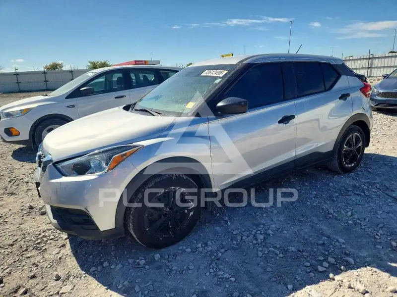 2020 Nissan KICKS photo