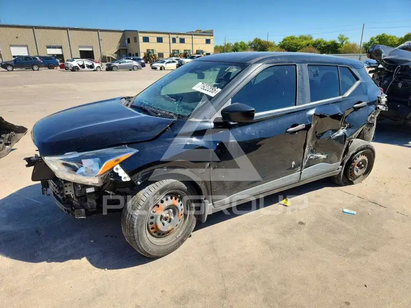2020 Nissan KICKS photo