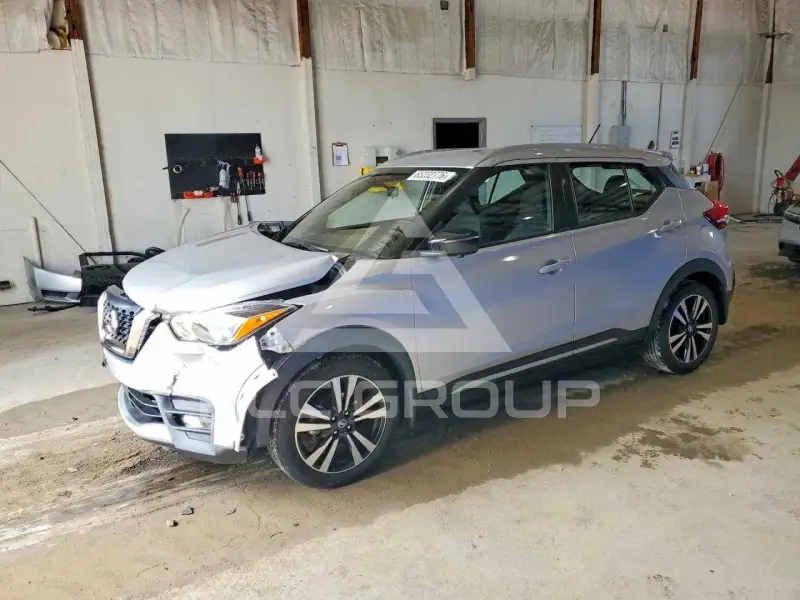 2020 Nissan KICKS photo