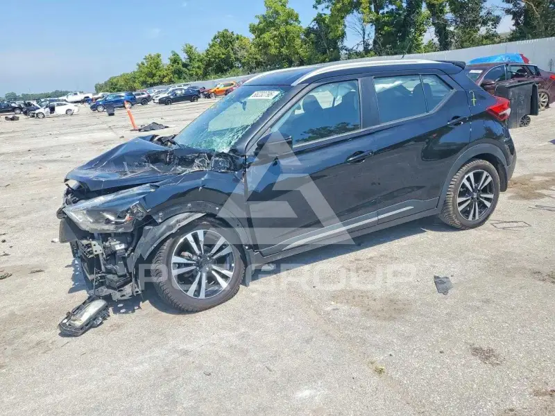 2020 Nissan KICKS photo