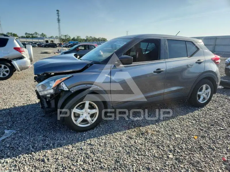 2020 Nissan KICKS photo
