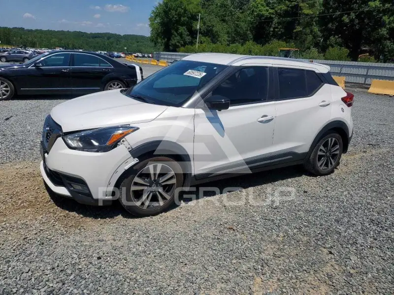 2020 Nissan KICKS фото