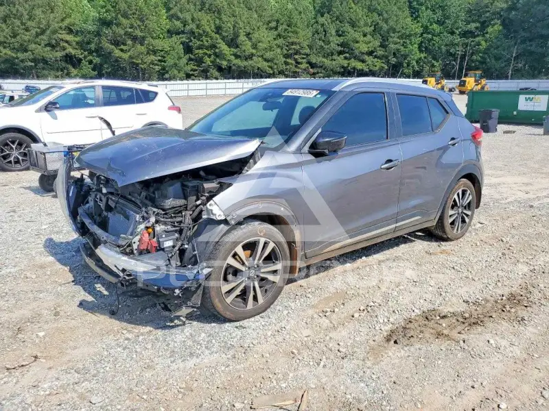 2020 Nissan KICKS photo