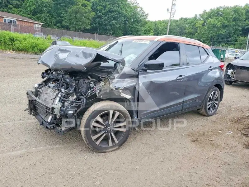 2020 Nissan KICKS photo